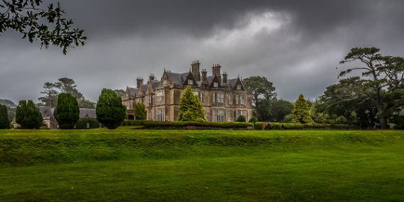 DSCF3578 Muckross House